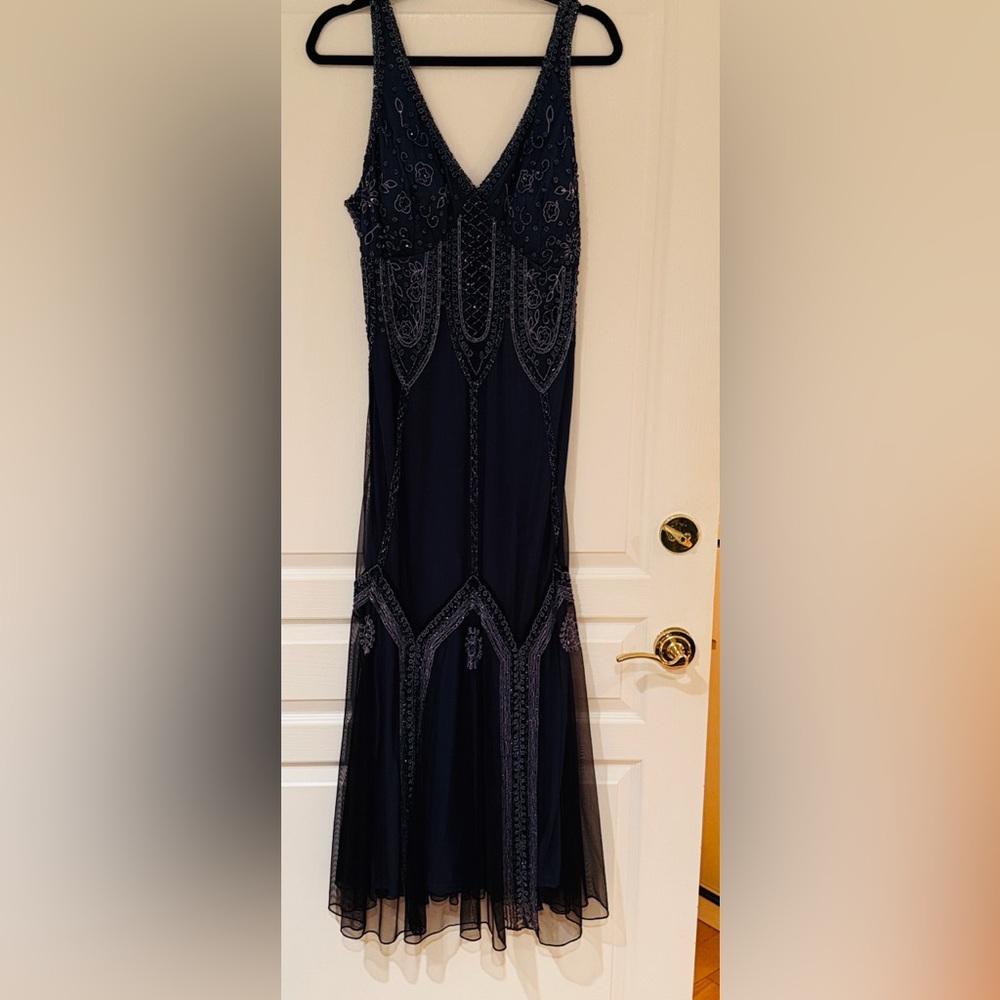 Elegant Navy Beaded V-Neck Evening Dress with zipper on the side built in bra